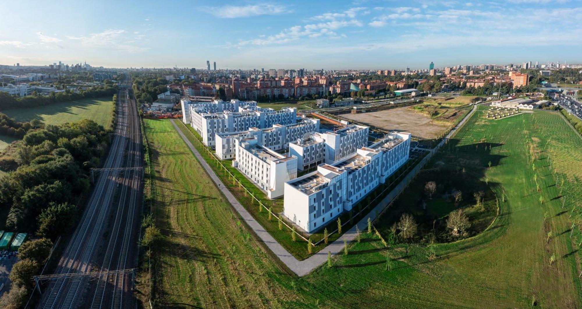 Cx Milan Nom Milão Exterior foto