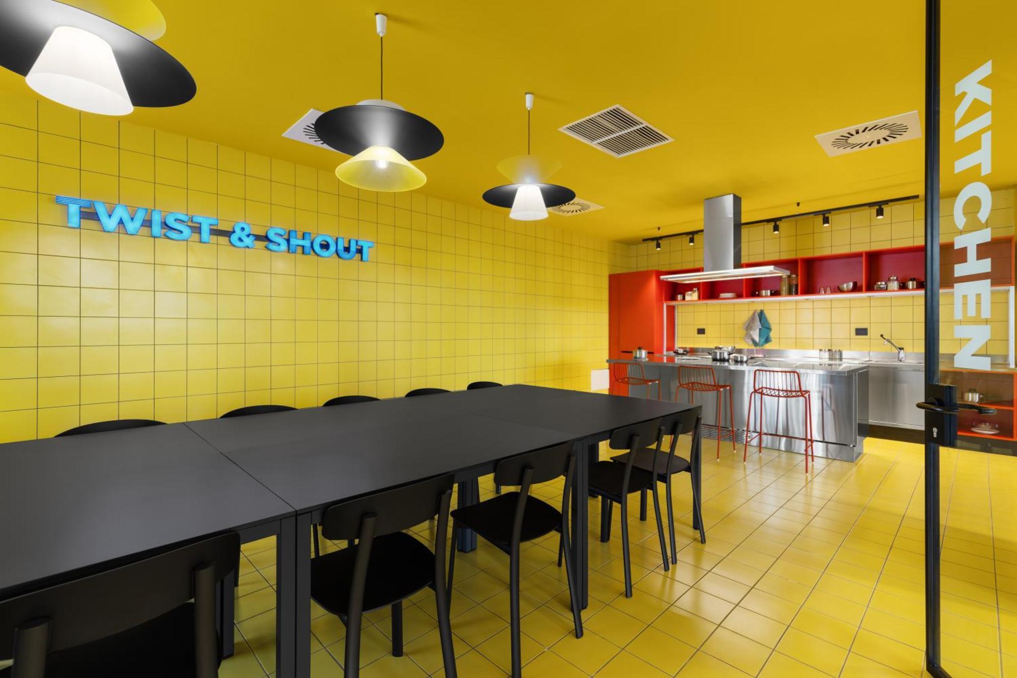 Cx Milan Nom Milão Exterior foto
